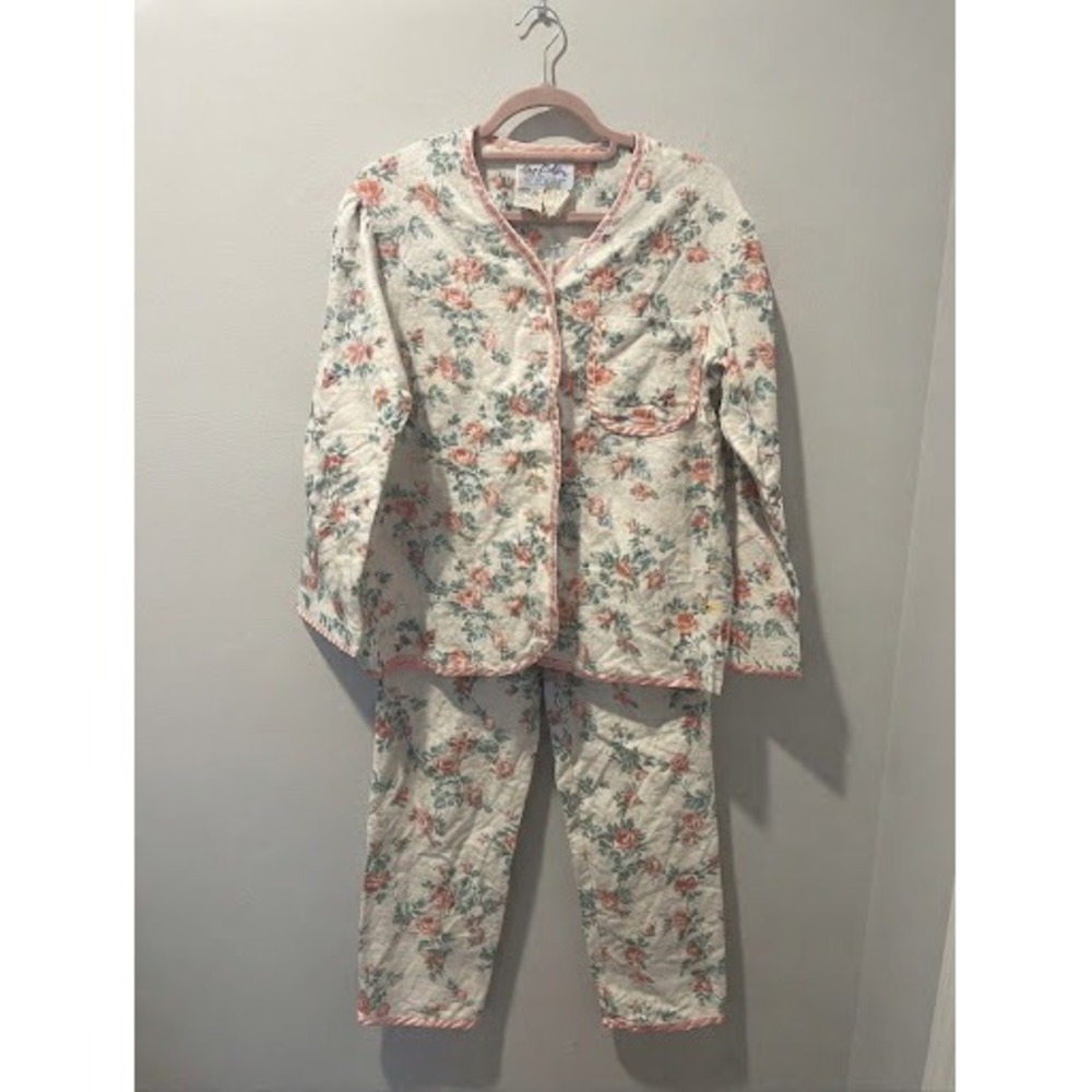 Vintage Lanz of Salzburg Floral Rose Cotton Pajama Set Small